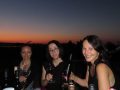team-weingut-heinrich-picknick-sonnenuntergang.jpg
